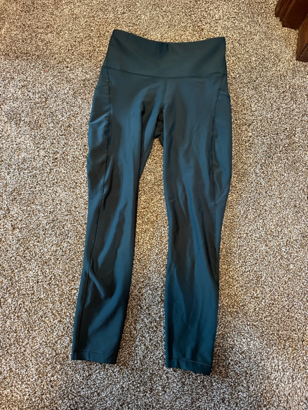 Athleta dark green 7/8 Leggings